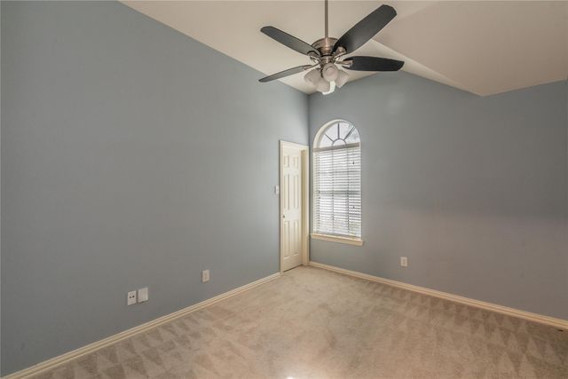 7801 Quiet Waters Drive, Arlington, TX 76016
