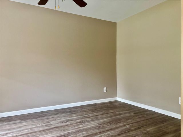 4906 Hollybrook Lane, Houston, TX 77039