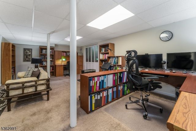303 Knoll Way, Rocky Hill Boro, NJ 08553