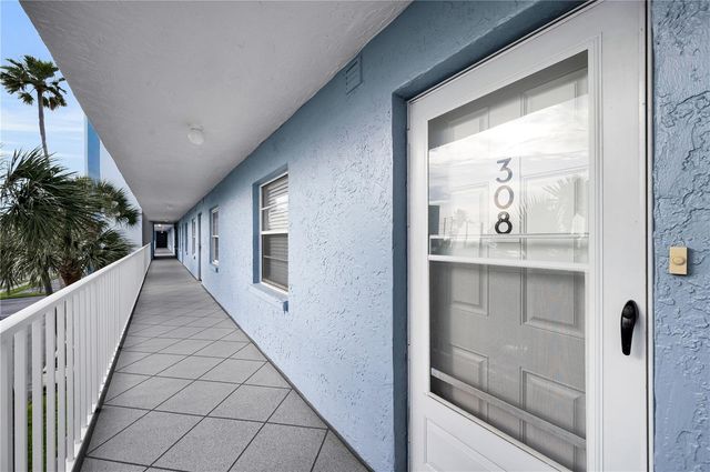 18325 GULF BOULEVARD 308, Redington Shores, FL 33708