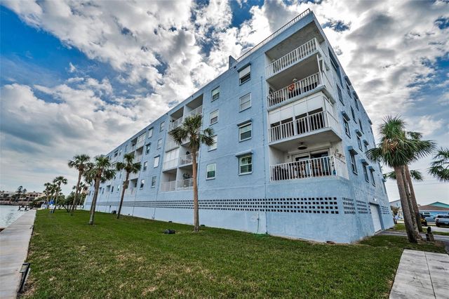 18325 GULF BOULEVARD 308, Redington Shores, FL 33708