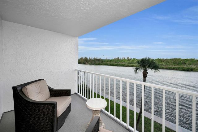 18325 GULF BOULEVARD 308, Redington Shores, FL 33708
