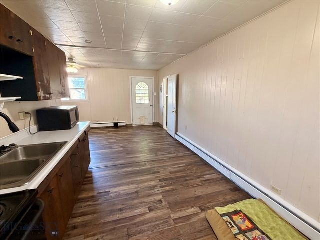 2100 East Drive, Butte, MT 59701