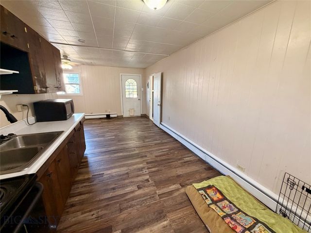 2100 East Drive, Butte, MT 59701