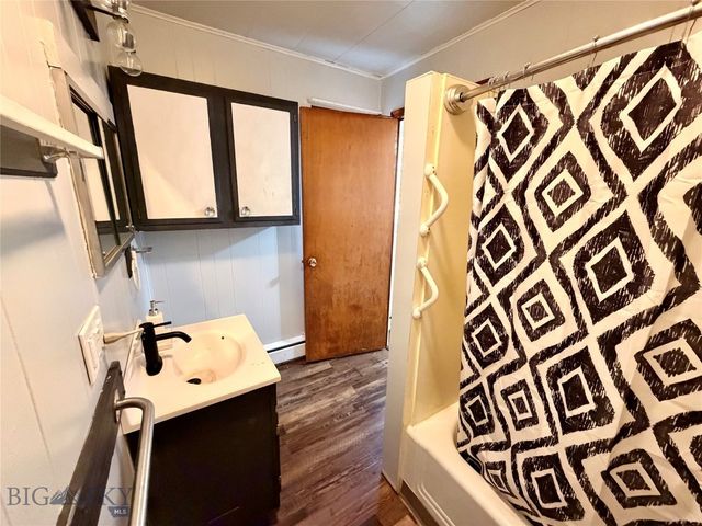 2100 East Drive, Butte, MT 59701