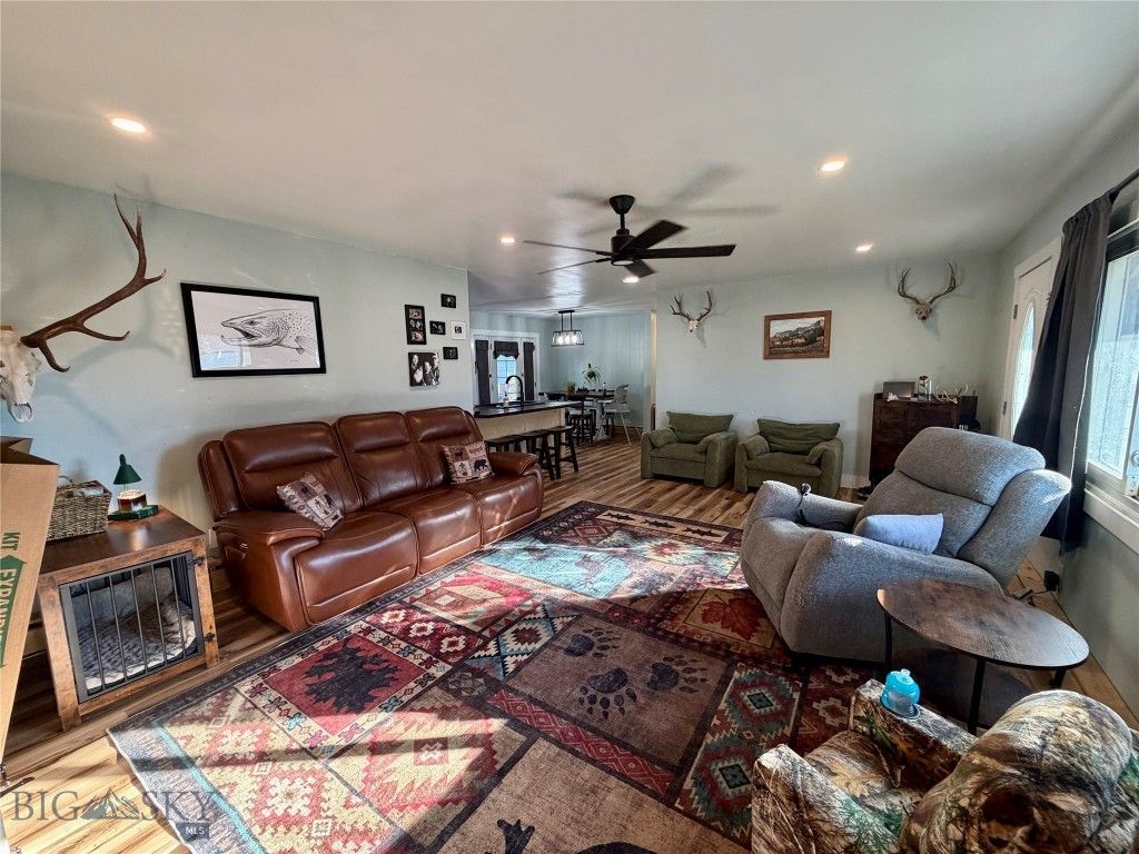 2100 East Drive, Butte, MT 59701 — photo 4