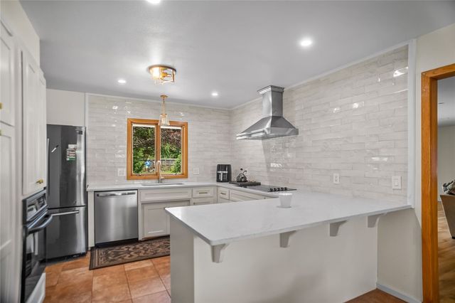 4606 W Centre Court, Rogers, AR 72758