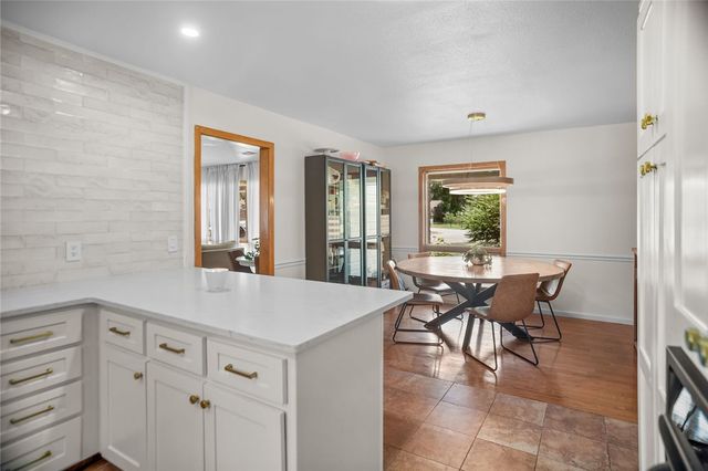 4606 W Centre Court, Rogers, AR 72758