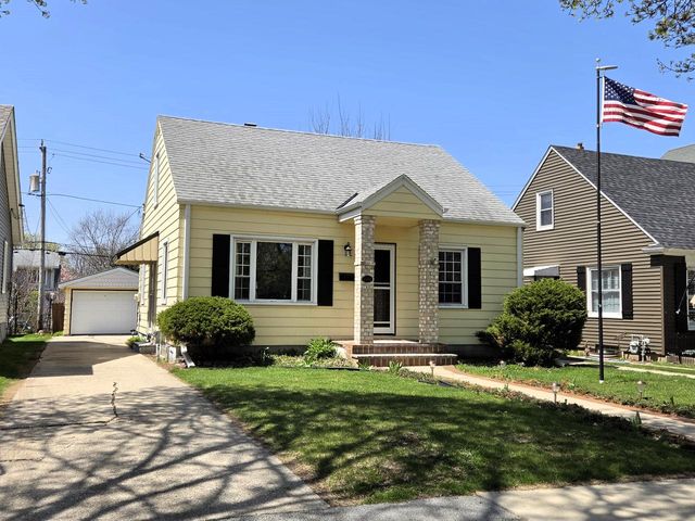 2961 72nd STREET, Milwaukee, WI 53210