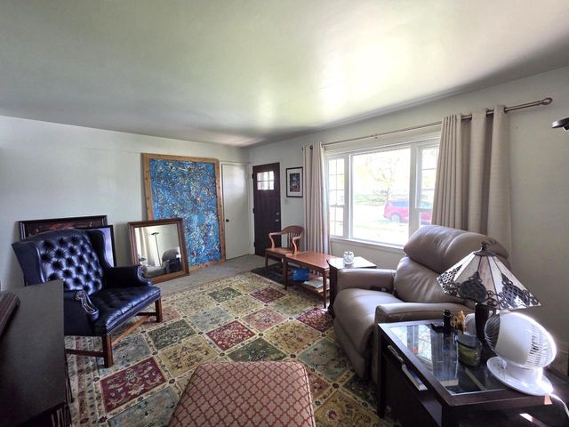 2961 72nd STREET, Milwaukee, WI 53210