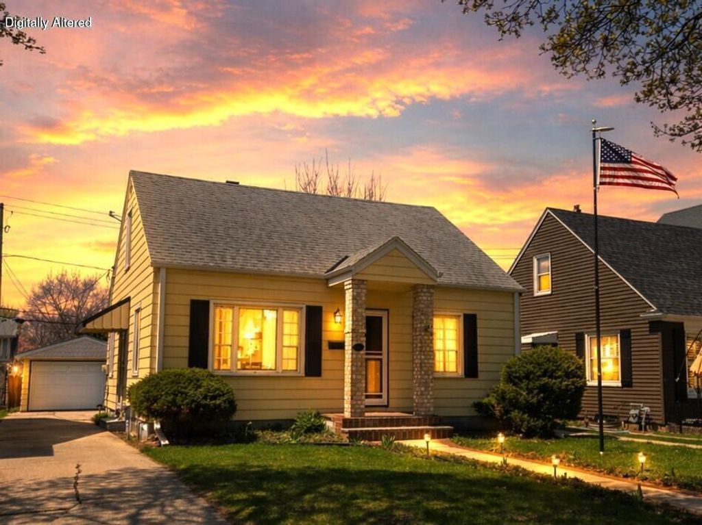 2961 72nd STREET, Milwaukee, WI 53210