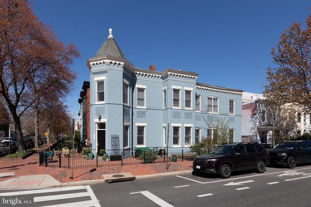 301 7TH ST NE, Washington, DC 20002