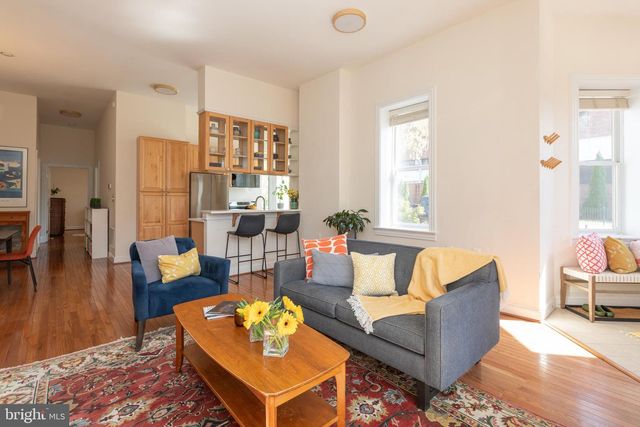 301 7TH ST NE, Washington, DC 20002