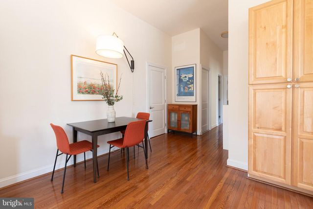 301 7TH ST NE, Washington, DC 20002