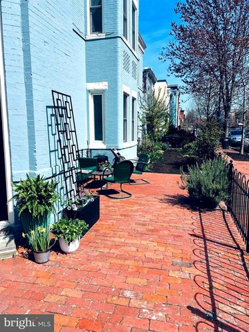 301 7TH ST NE, Washington, DC 20002