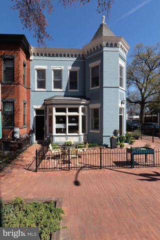 301 7TH ST NE, Washington, DC 20002