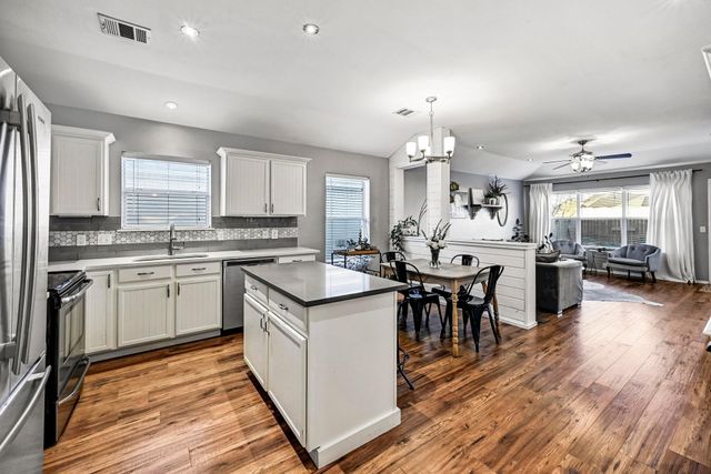 280 Spruce DR, Kyle, TX 78640