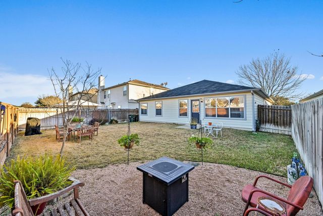 280 Spruce DR, Kyle, TX 78640