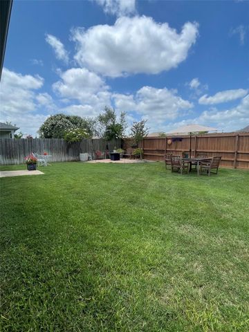 280 Spruce DR, Kyle, TX 78640