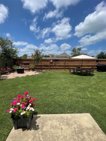 280 Spruce DR, Kyle, TX 78640