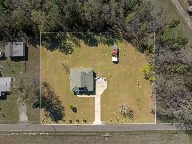 84 Moses Ln., Petal, MS 39465