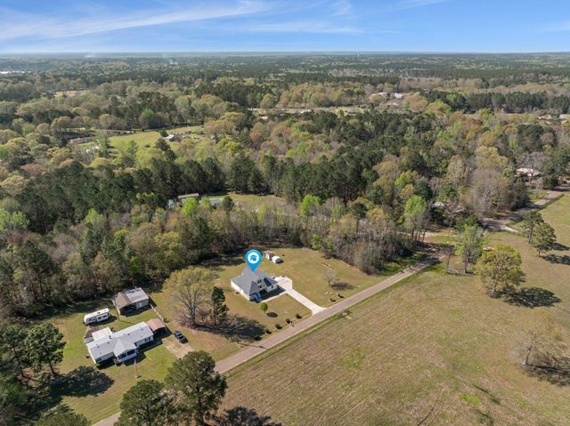 84 Moses Ln., Petal, MS 39465