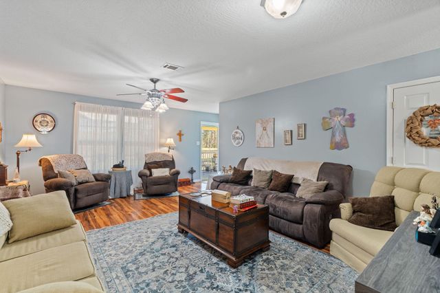 84 Moses Ln., Petal, MS 39465