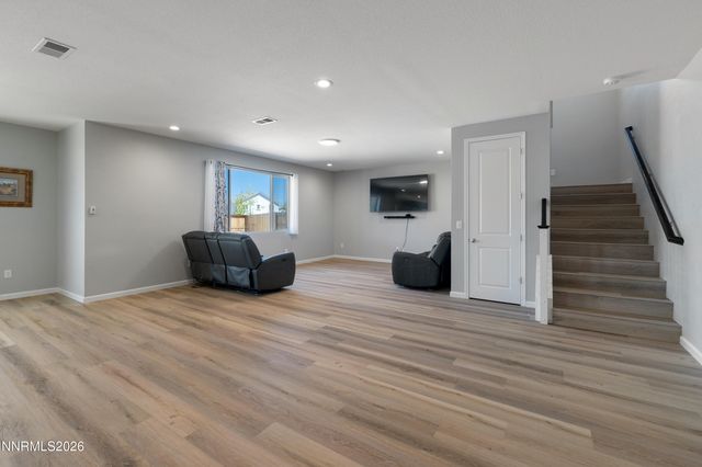1840 Gold Feldspar Drive, Sparks, NV 89436
