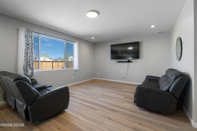 1840 Gold Feldspar Drive, Sparks, NV 89436