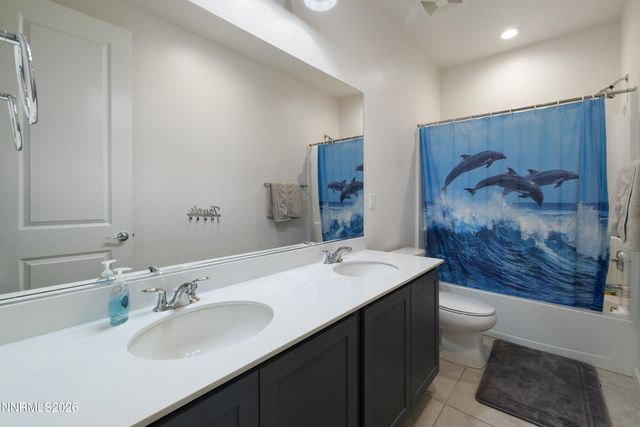 1840 Gold Feldspar Drive, Sparks, NV 89436
