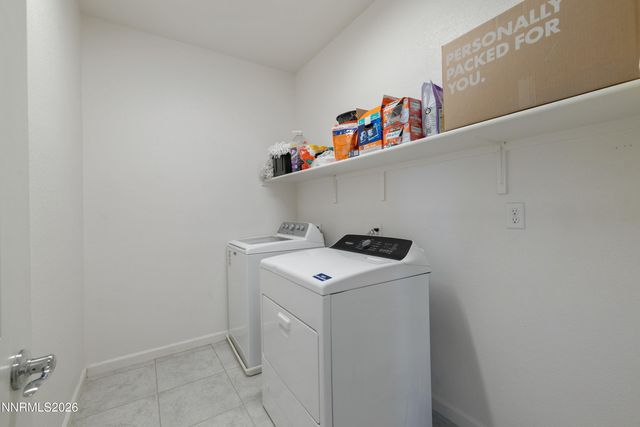 1840 Gold Feldspar Drive, Sparks, NV 89436