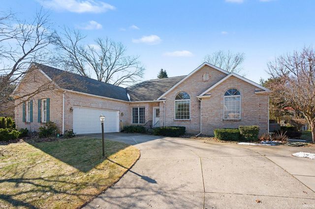 17558 Fox Valley Court, Granger, IN 46530