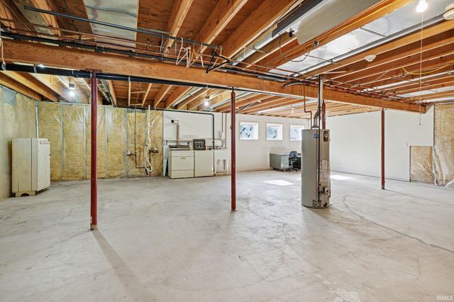 17558 Fox Valley Court, Granger, IN 46530