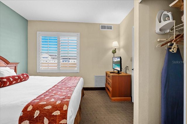 7601 CANADA AVENUE 527, Orlando, FL 32819