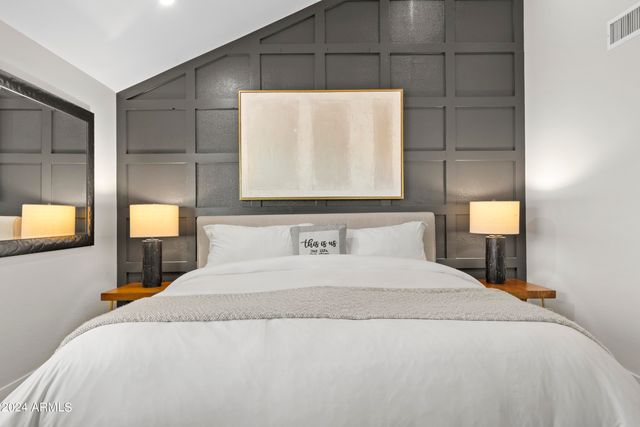 8025 E REDWING Road, Scottsdale, AZ 85250