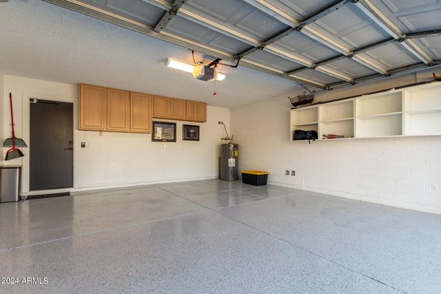 8025 E REDWING Road, Scottsdale, AZ 85250