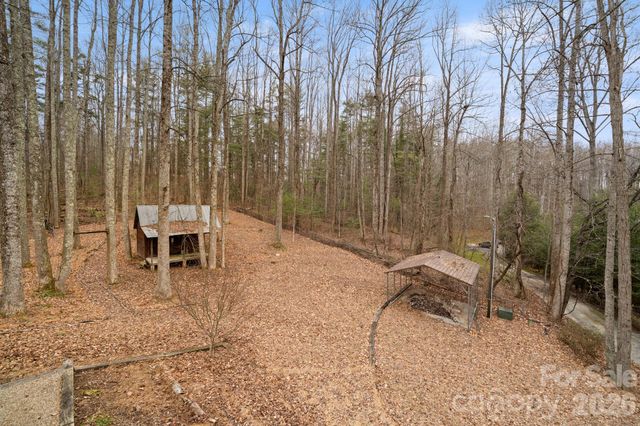 45 Crescent Drive, Hendersonville, NC 28739