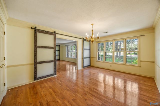 915 Way Thru The Woods SW, Decatur, AL 35603