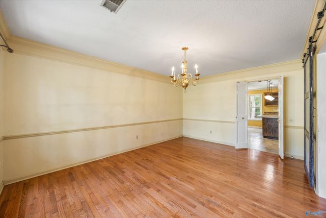 915 Way Thru The Woods SW, Decatur, AL 35603