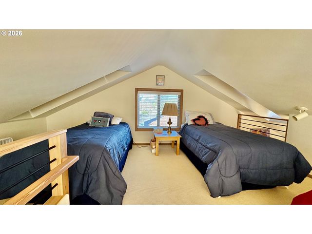 2681 Nw MAST Ave, Lincoln City, OR 97367