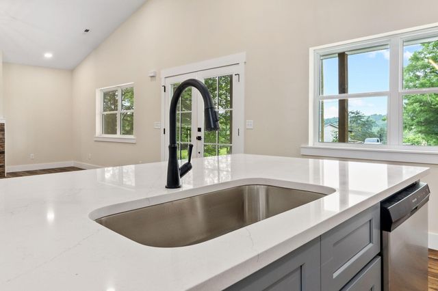 759 Lead Mine Valley Road SW, Cleveland, TN 37311