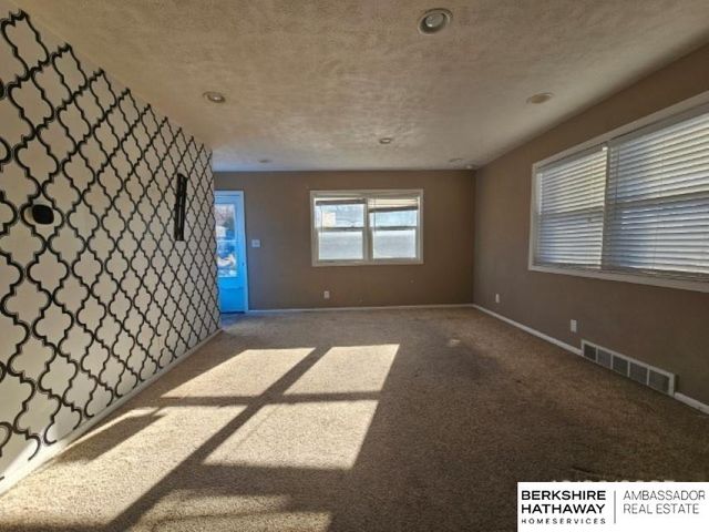 4240 Harrison Street, Omaha, NE 68147