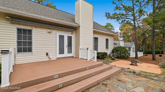 220 Spring Lake Drive, Pinehurst, NC 28374