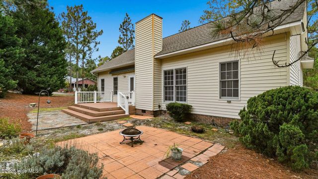 220 Spring Lake Drive, Pinehurst, NC 28374