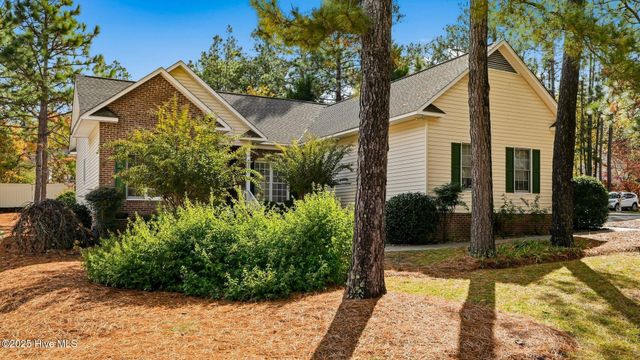 220 Spring Lake Drive, Pinehurst, NC 28374