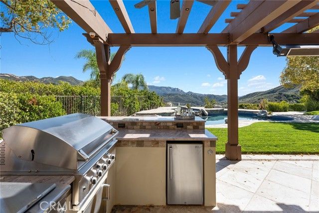 24920 Paseo Del Rancho, Calabasas, CA 91302
