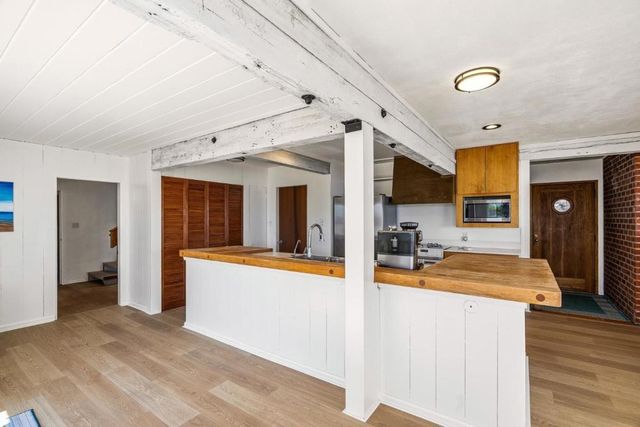 4360 Opal Cliff Drive, Santa Cruz, CA 95062