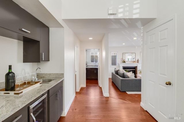 570 Periwinkle Pl, Benicia, CA 94510