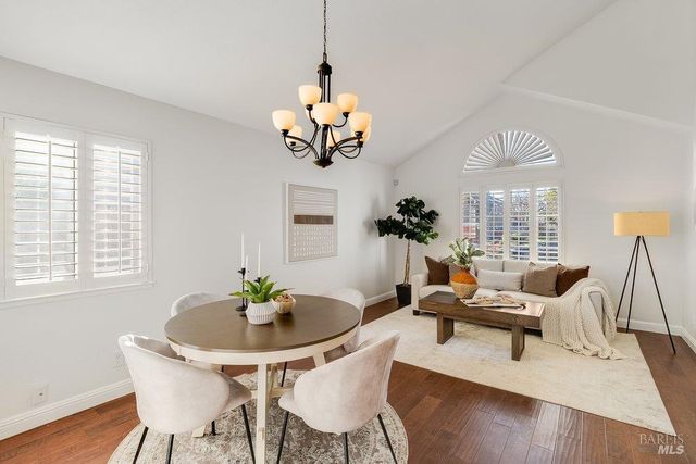 570 Periwinkle Pl, Benicia, CA 94510