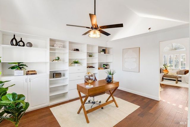 570 Periwinkle Pl, Benicia, CA 94510